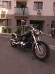 Motocicleta Yamaha Dragstar 650