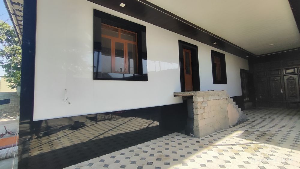 Alyukabond, Alikafon