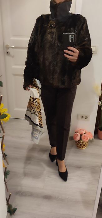 Blăniță naturala maro ciocolatiu, de nurca, pe talie