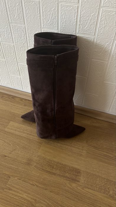 Cizme imitatie piele intoarsa