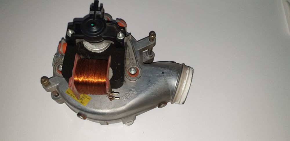 Ventilator Gaze Arse Centrală Termică SAUNIER DUVAL ThemaFast F30