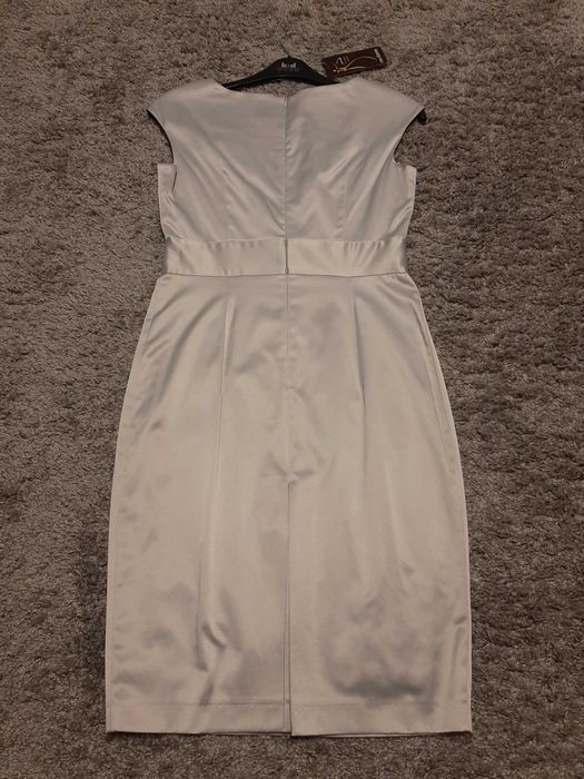 Rochie evenimente noua cu eticheta M40