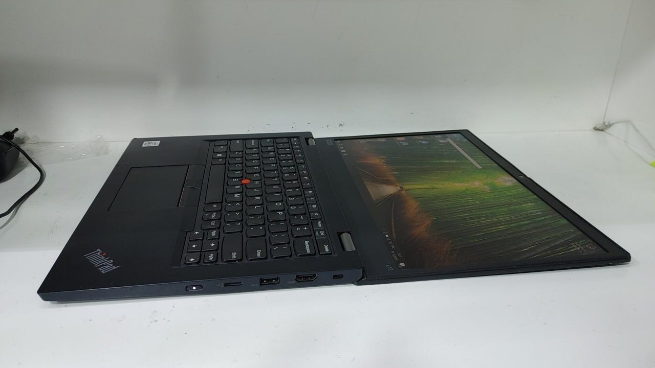 Lenovo Thinkpad sotiladi
