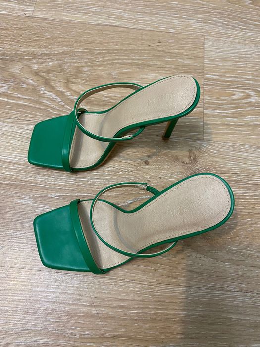 Босоножки размер 37