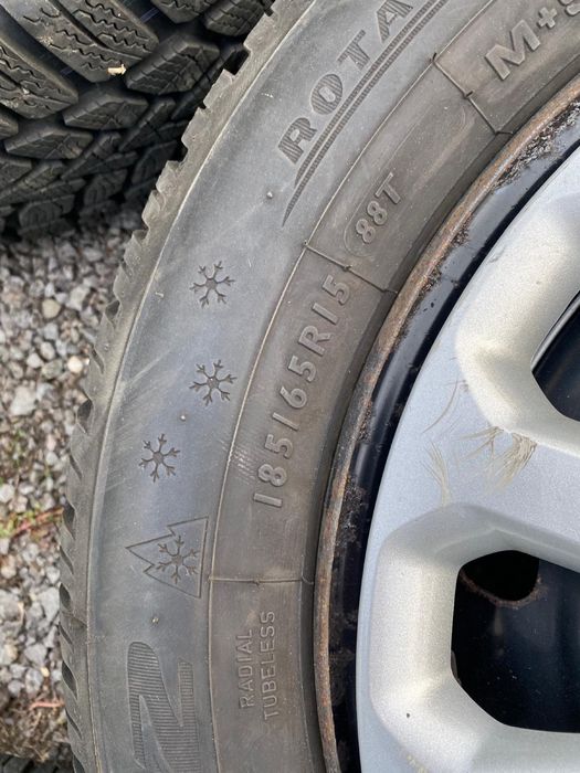 Jante tabla 4x108 ford b-max eco-sport fiesta anvelope iarna 185 65 15