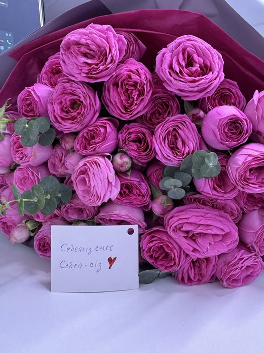 Розы свежие, красивые за 15к договорная