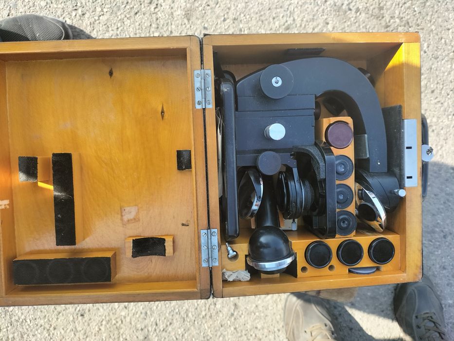 Продам микроскоп.