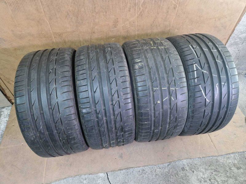 4 Bridgestone R18 245/35
летни гуми Runflat 
DOT3920