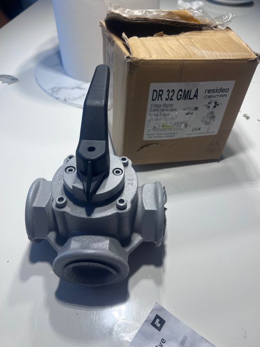 Ventil rotativ 3 cai DR 32 GMLA RESIDEO