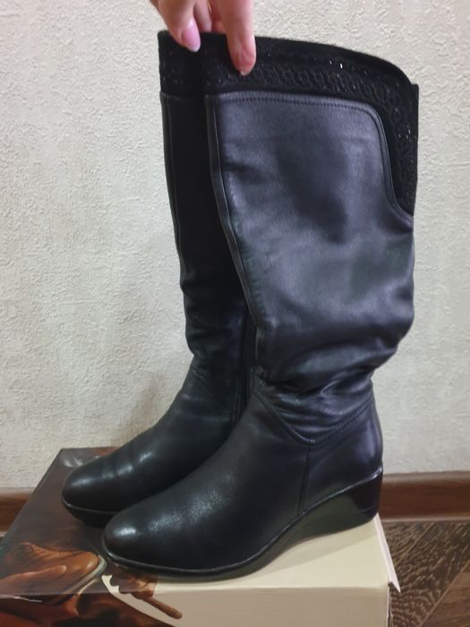 Распродажа осенней кожанной обуви