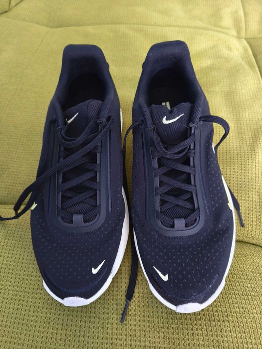 Маратонки Nike Air Zoom Upturn SC