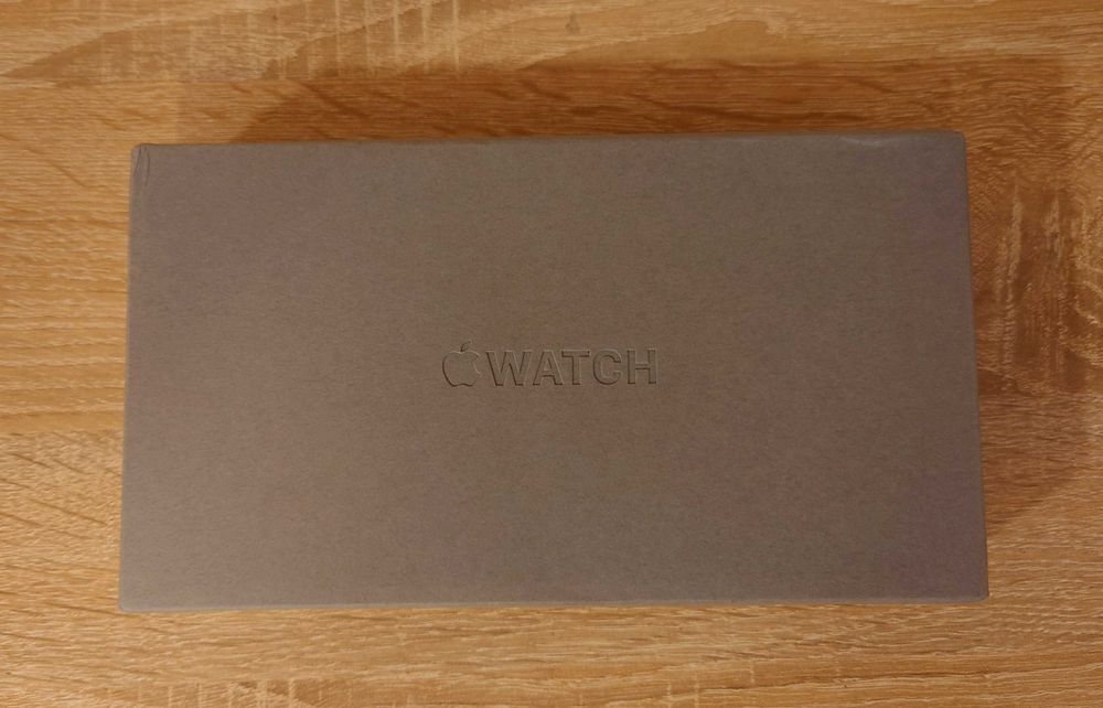 НОВ Apple Watch Ultra 3 49mm Black Ti Black Ocean Band Смарт часовник