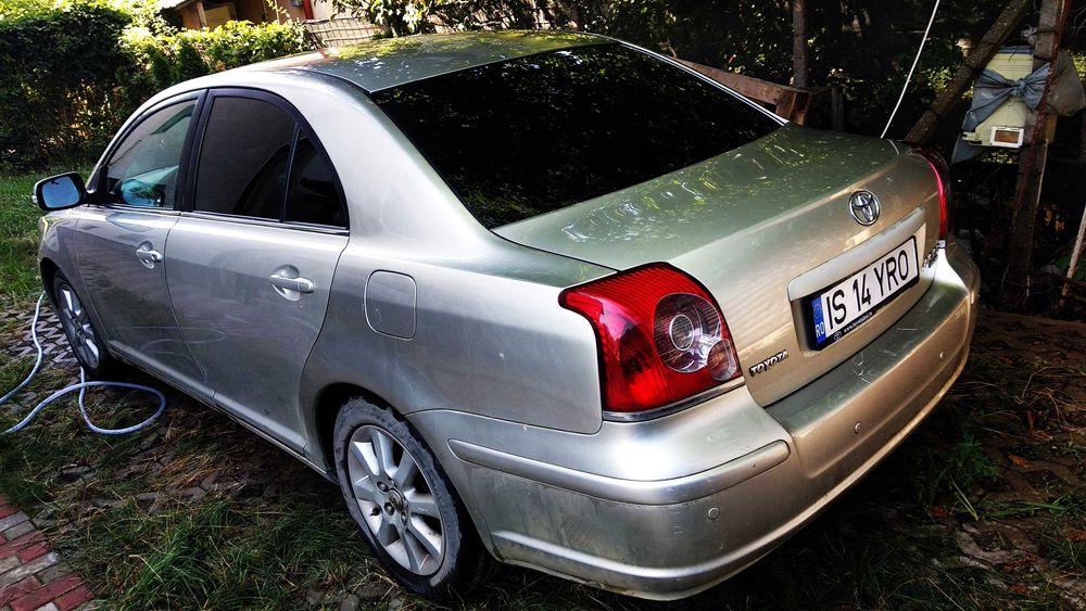 Toyota Avensis 2.2