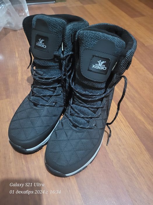 продам зимнии кросовки/сапогии