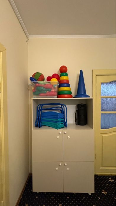 Продам  шкафы разные