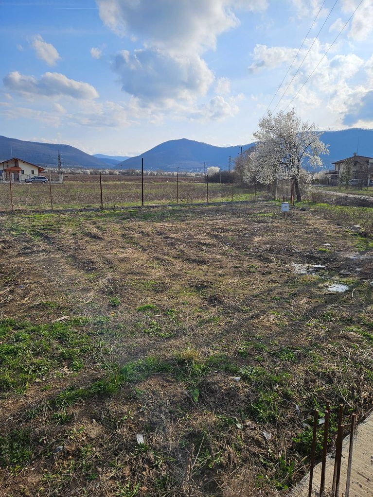 Продава се Парцел в Ботевград - 1176 кв.м за 120 €/кв.м - Снимка #8
