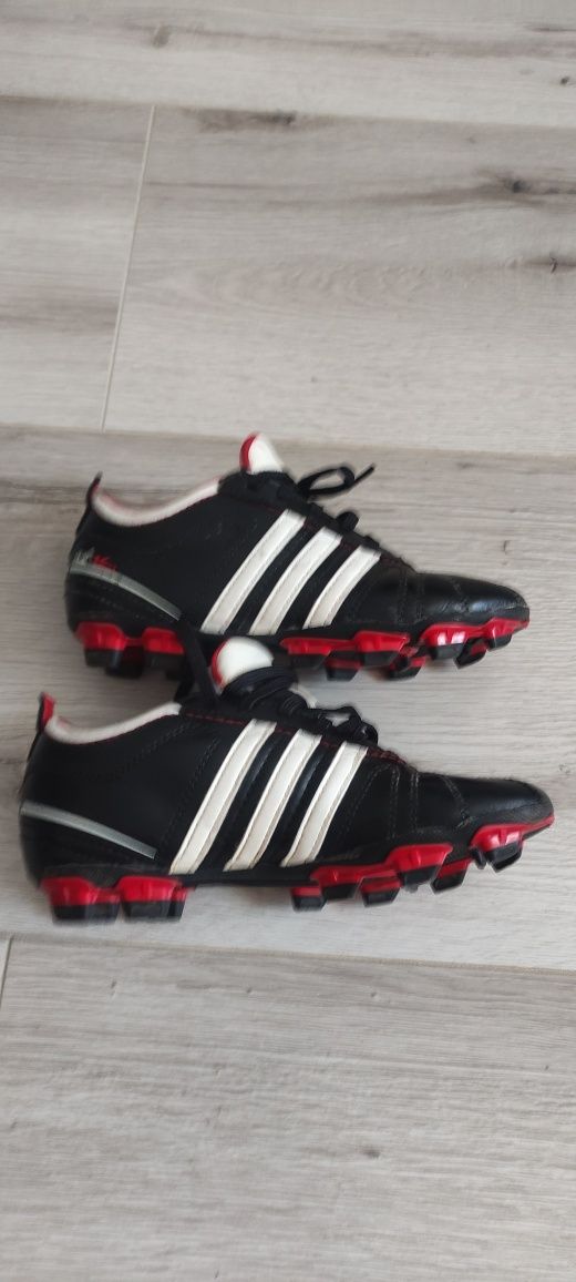 Incaltari cu crampoane, adidas, copii, nr.35