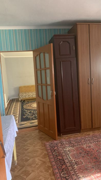 Времянка рядом мечеть Султан Бейбарс; рынок Дина