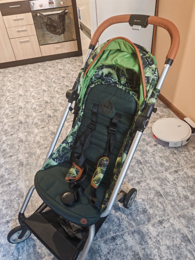 лятна количка  Cybex Eezy S