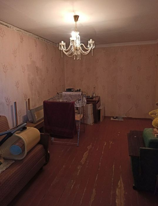 Квартира продаётся Чиланзар 23 квартал 3/5/5 бал 2*6 школа 44