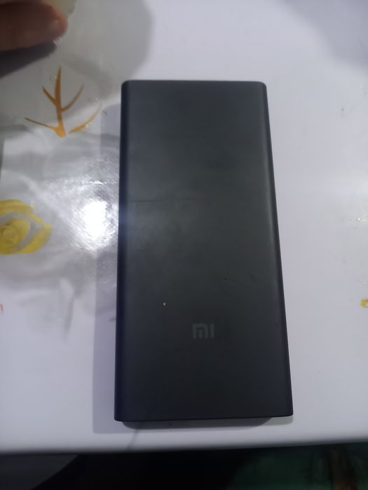 Продам павер банк. б.у. В хорошем состоянии.