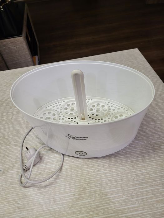 Електрически стерилизатор Tommee Tippee
