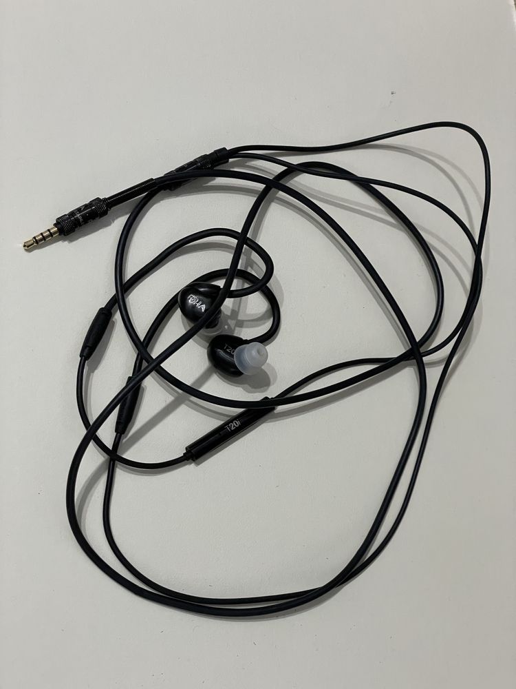 Casti in ear RHA T20i
