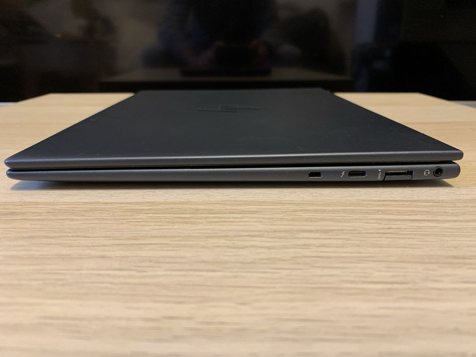 HP Elite Dragonfly G3 - i7 / 32GB RAM / 1TB SSD NVME / WIN11 / 0.99kg