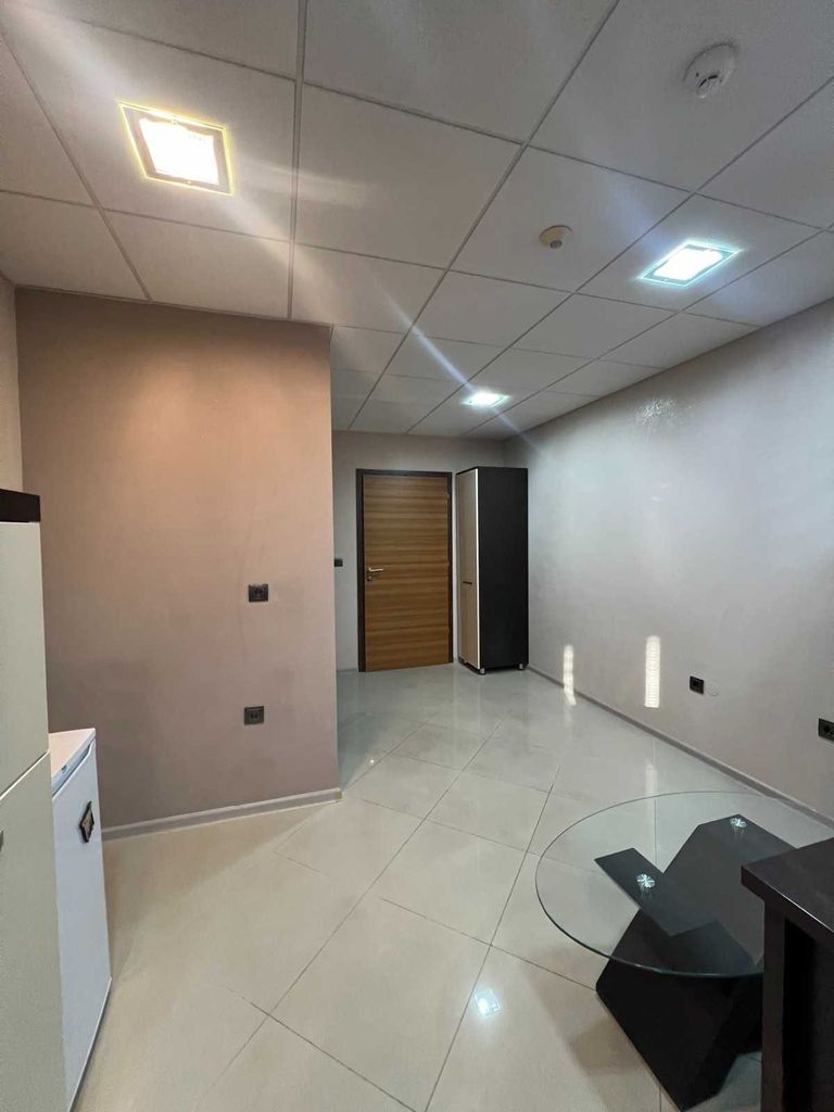 Дава се под наем Офис в Кърджали, Център - 30 кв.м за 229.5 € - Снимка #6