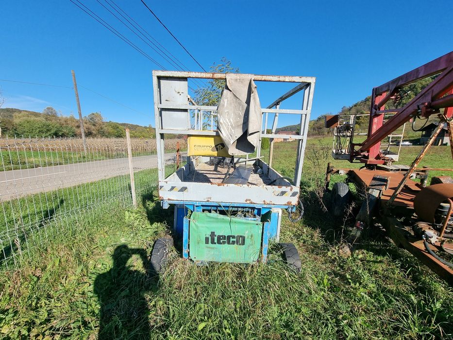 Nacela Iteco foarfeca