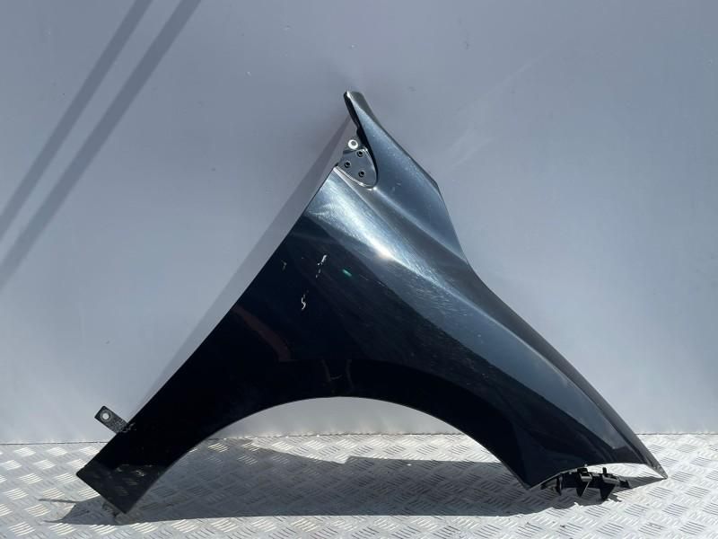 Aripa fata dreapta Renault Megane 3