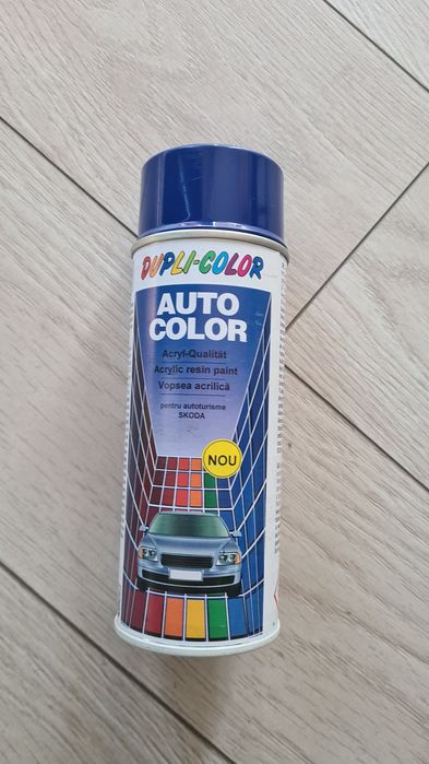 Vopsea auto albastra