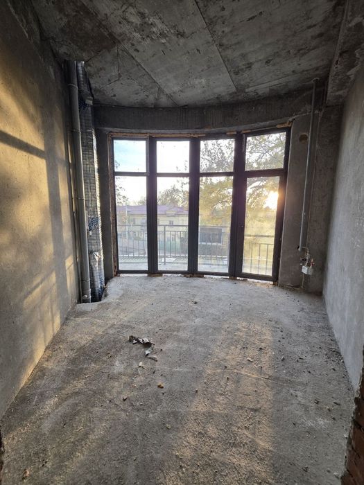 Продаётся квартира в новостройка в 15 мин от центра