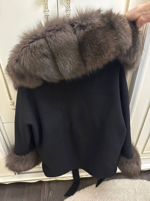 Строго оригинальная шуба