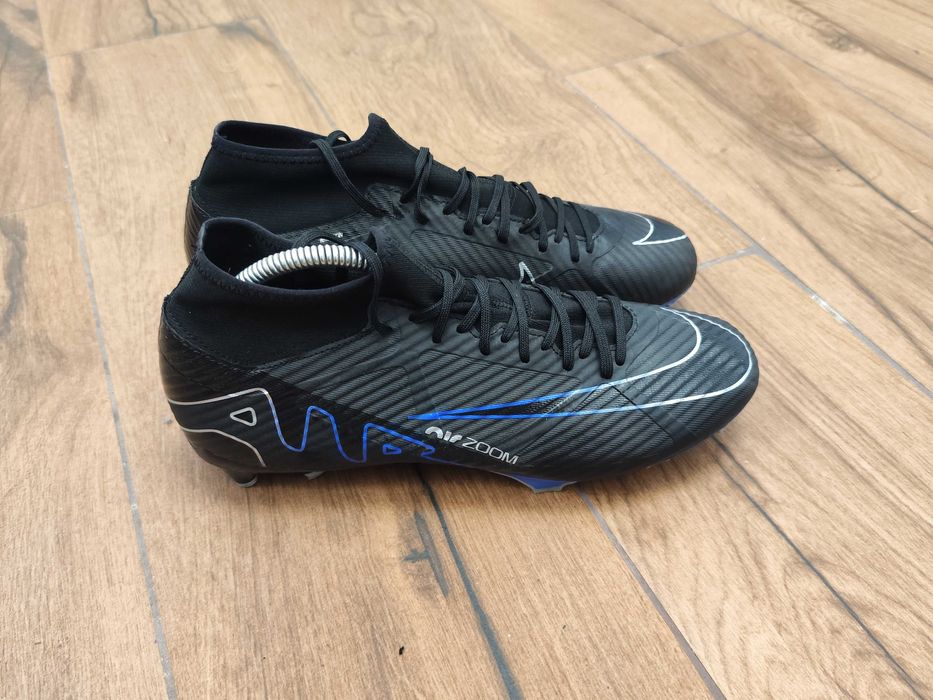 Футболни обувки Nike Mercurial