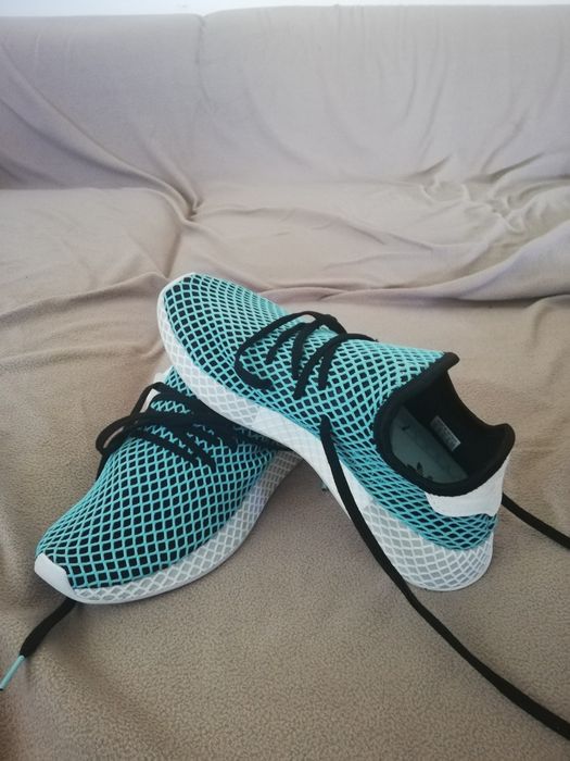 Vând Adidași parley proveniență SUA