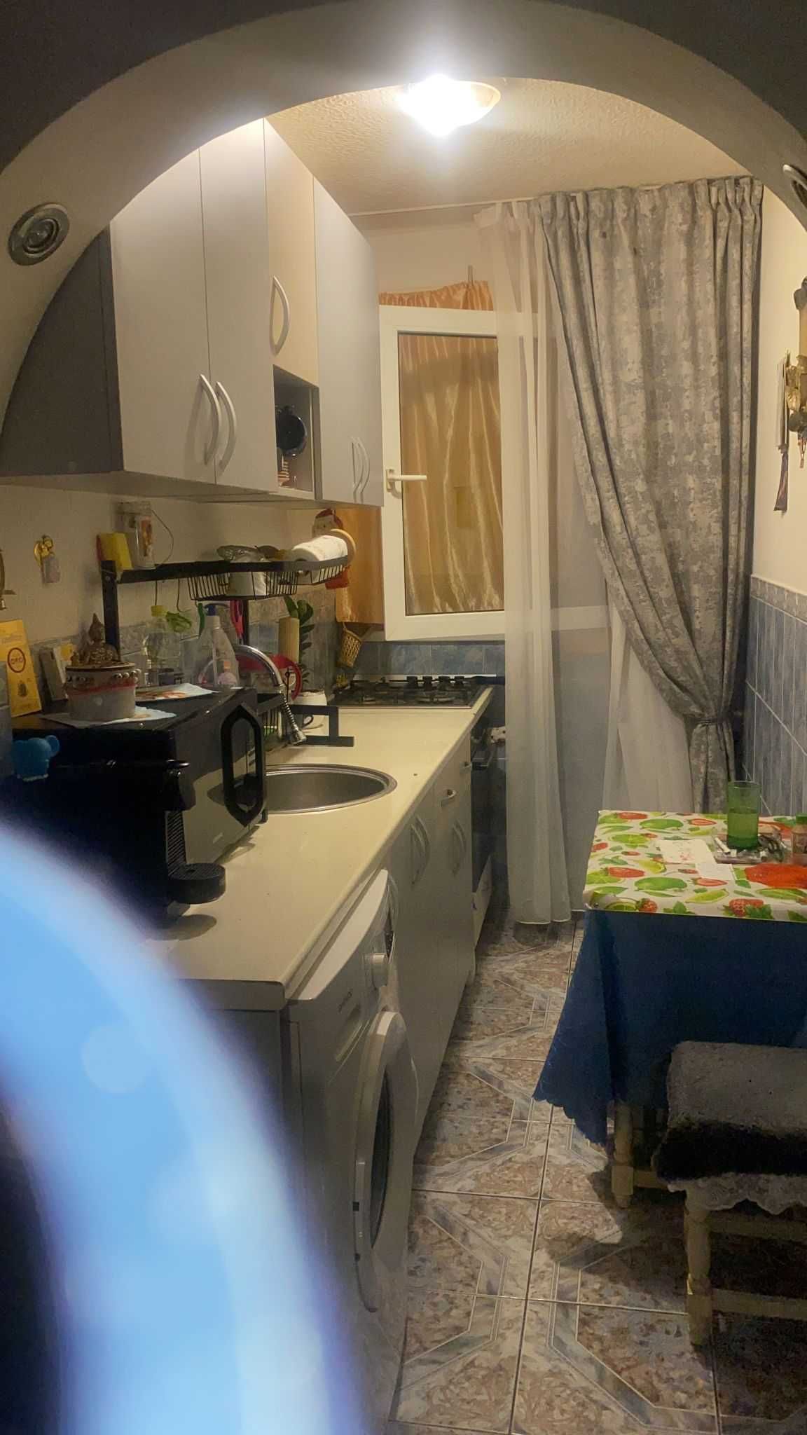 Apartament 2 camere mobilat