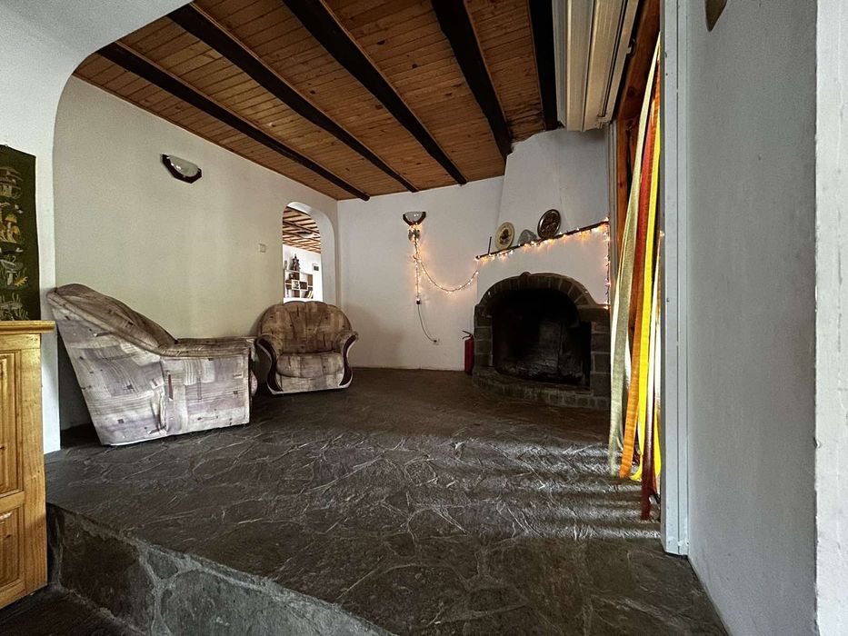 Къща за гост Гнездото на Соколите в гр Елена с. Велковци