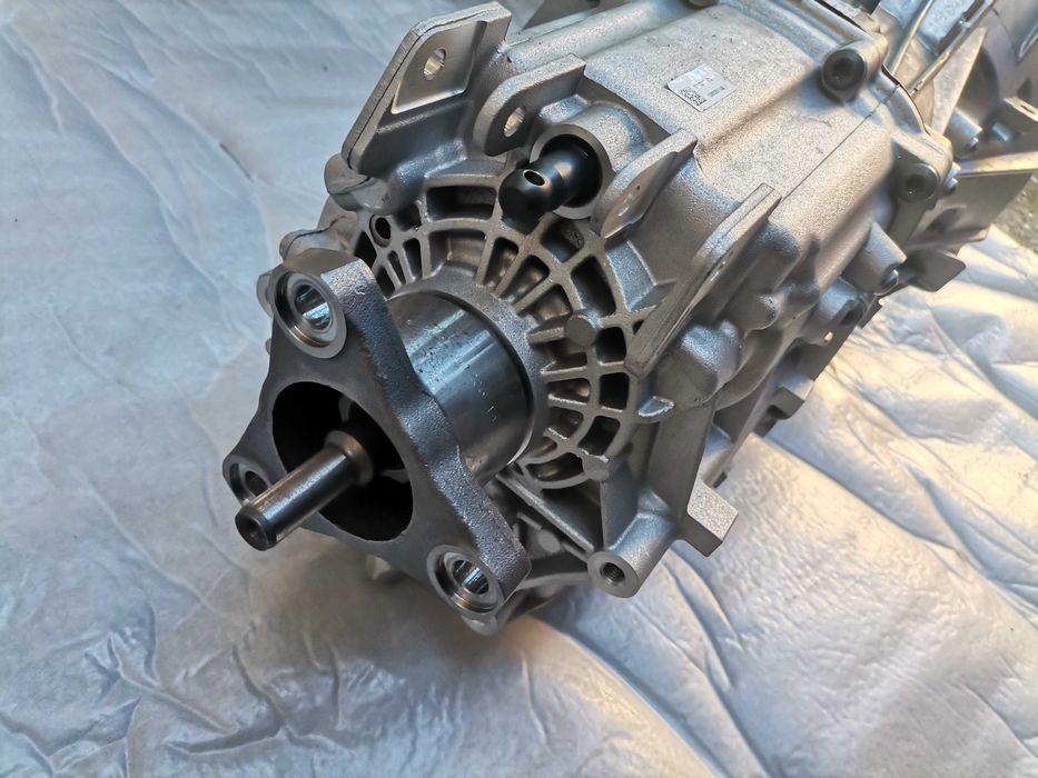 Нова ОЕ 6 Степенна Ръчна Кутия BMW M2 M3 M4 G80 G82 G87 CSL GS6L55TZ