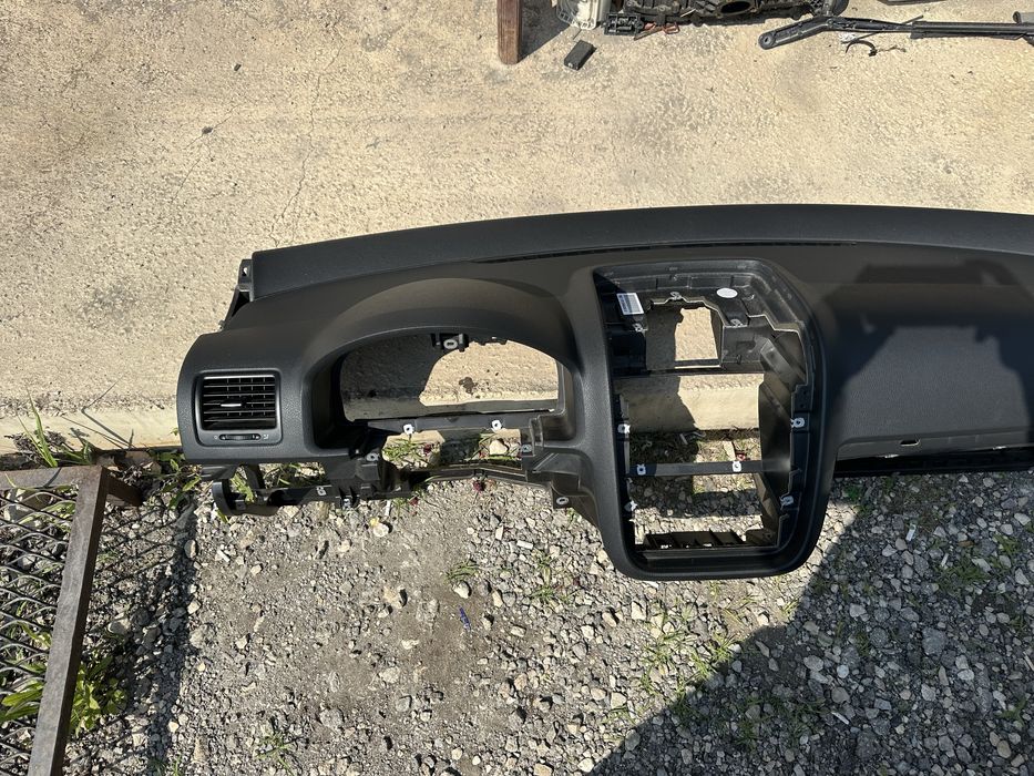 Табло със airbag за Фолксваген Голф 5!