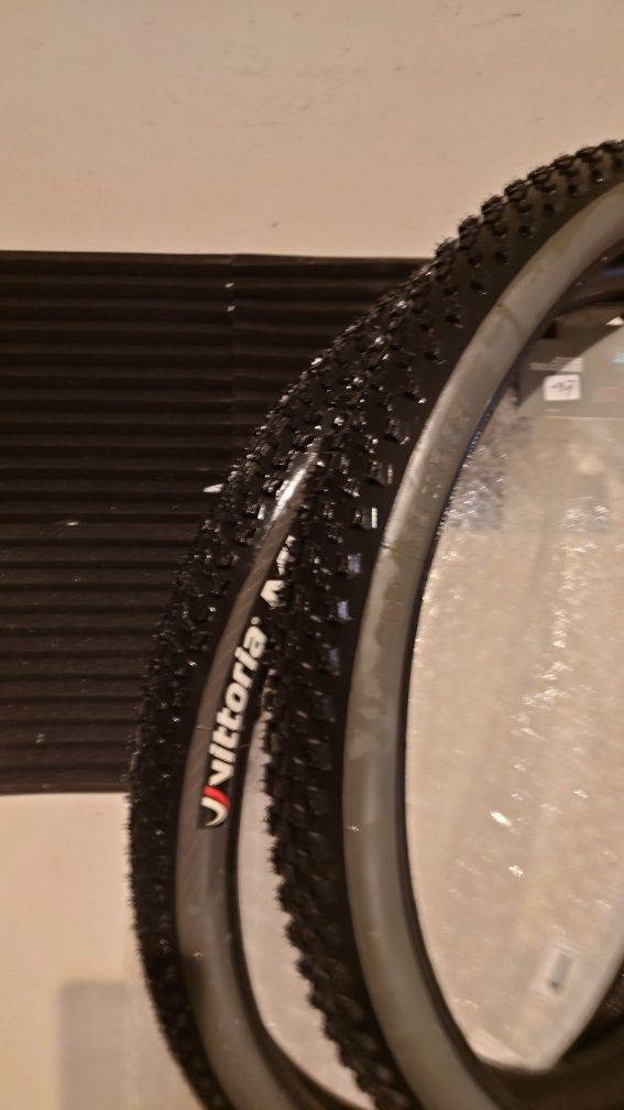 Vittoria Barzo 29x 2.35
