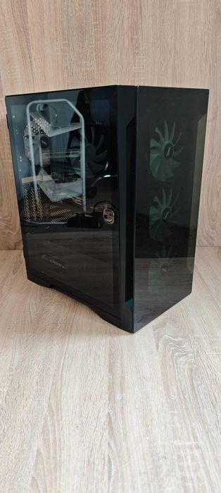 Продавам - /AM4 B550/Ryzen 5 5600X/RX 6700 XT 12GB/32GB DDR4/650W/