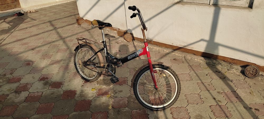 Продаётся велосипед.