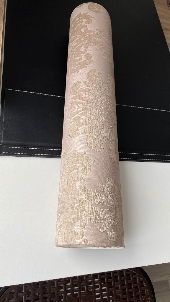 Tapet Mobexpert Auriu cu imprimeu floral - NOU!