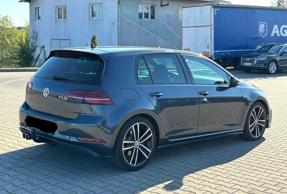 Volkswagen 7.5 GTD