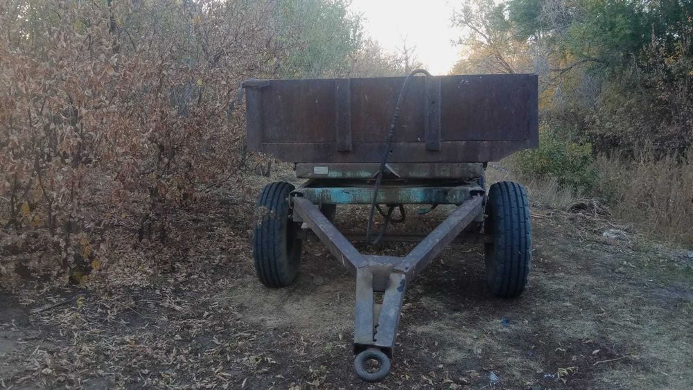 Прицеп тракторный