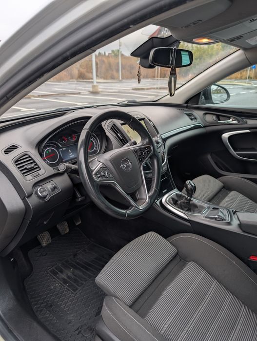 Opel Insignia 4X4 163cp full dotări Stare Impecabil