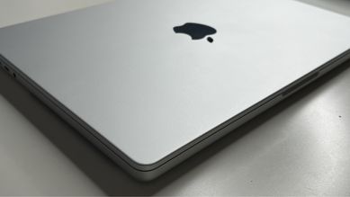 НОВ MacBook Pro 14” M1 Pro 512GB 16GB RAM ГАРАНЦИЯ