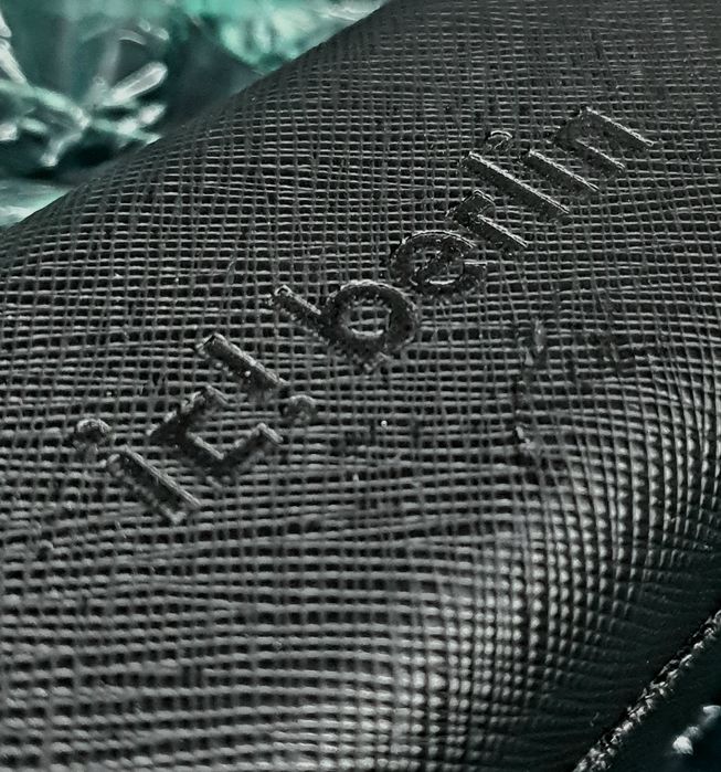 Toc, etui ochelari PERSOL si Ic! Berlin