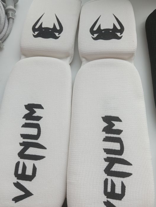 Продам снаряжение на карате, тэквандо